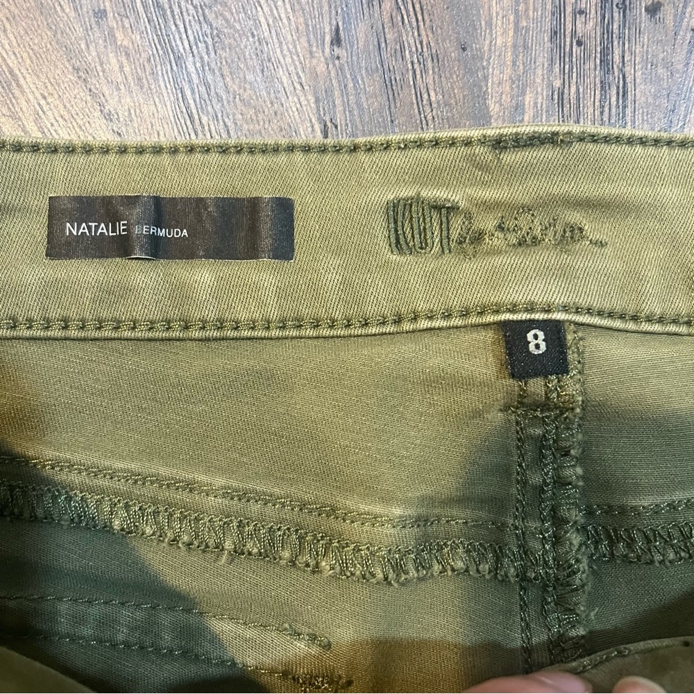 KUT from the Kloth Natalie‎ Bermuda Shorts Olive Green – Size 8 - Picture 7 of 12